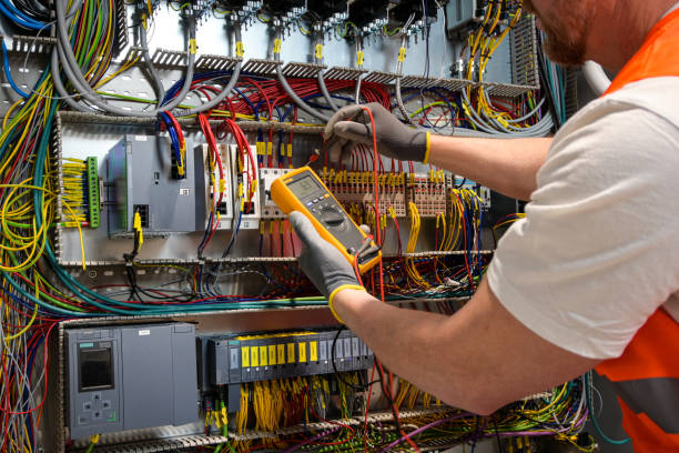 Best Electrical Contractors for Businesses  in Tutwiler, MS